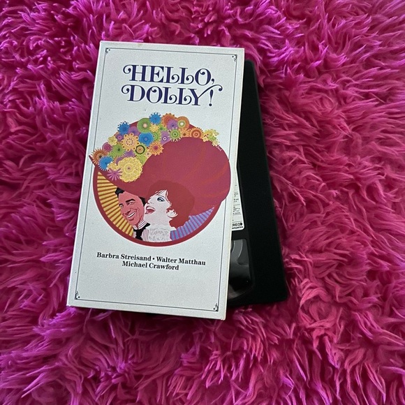 Hello Dolly VHS - Picture 4 of 4